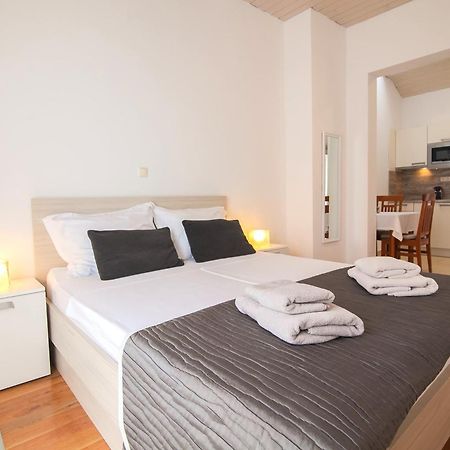 Helvetia Sunny Apartments Bol Eksteriør bilde